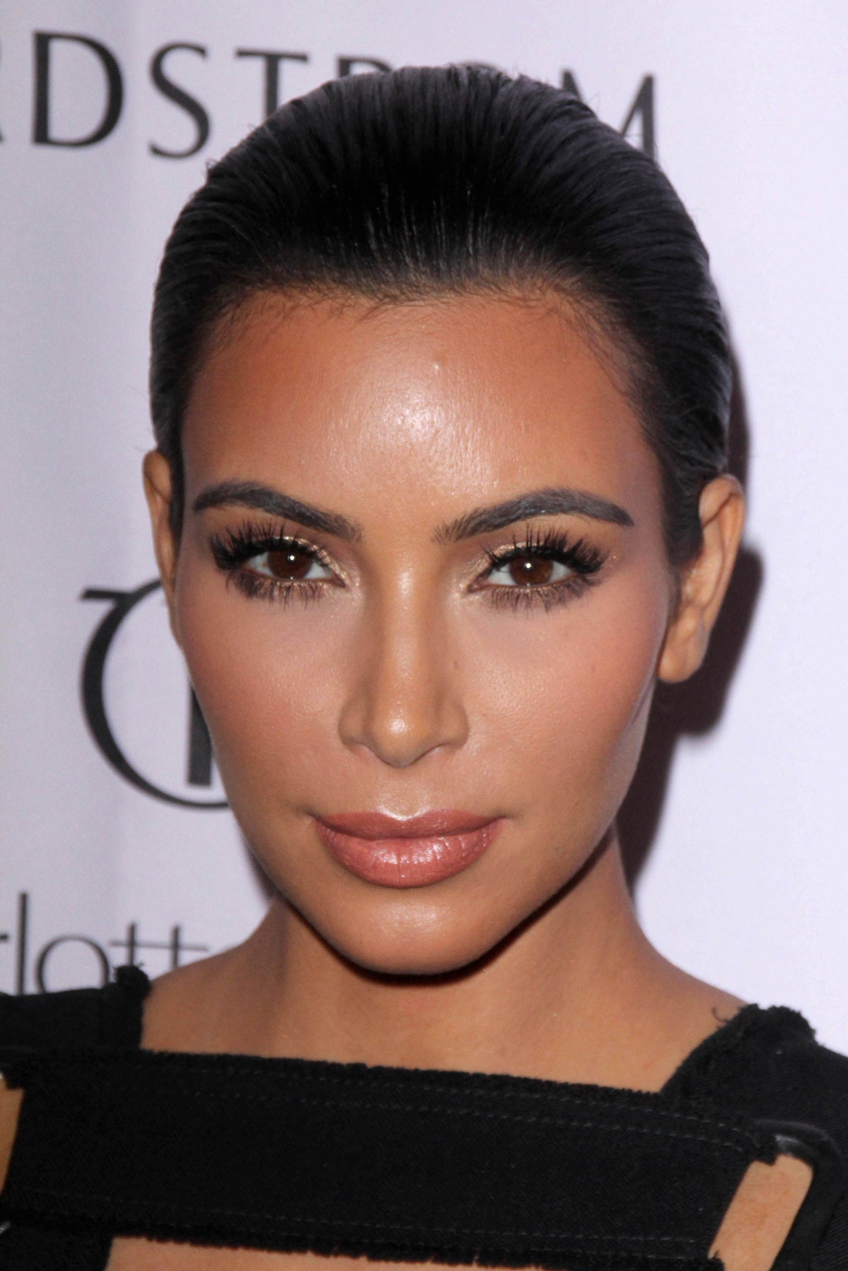 Ultimate guide to Kim K Lashes